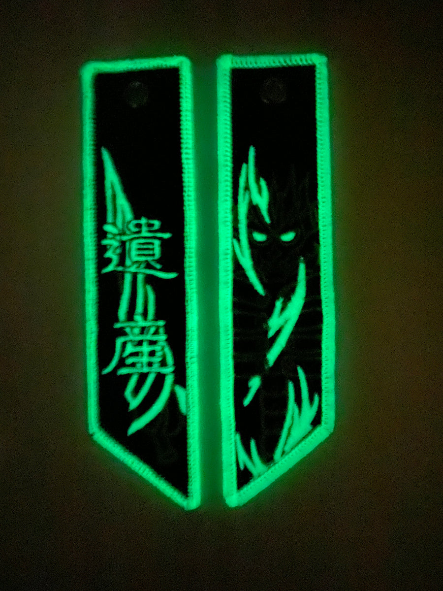 「 Legacy 」// Glow In Dark + Fluorescent Jet Tag